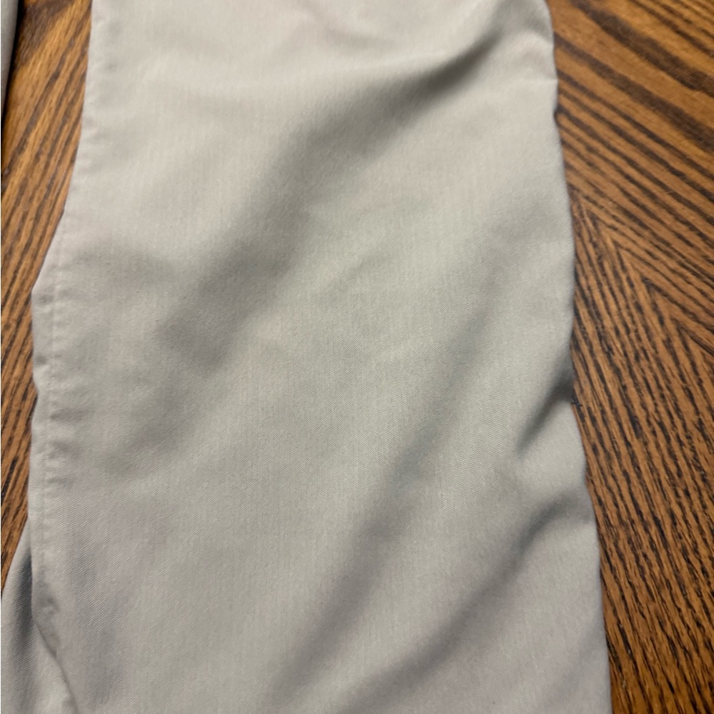Under Armour Men's Khaki Performance Pants - Picture 5 of 5